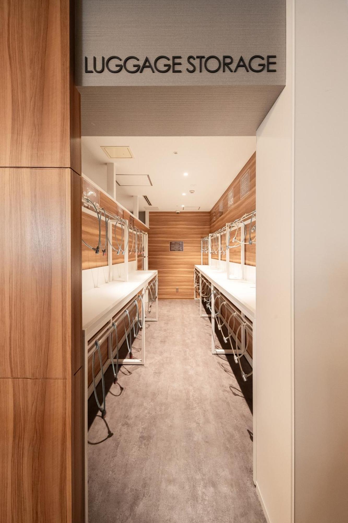 Sauna & Capsule Amza Ōsaka Extérieur photo