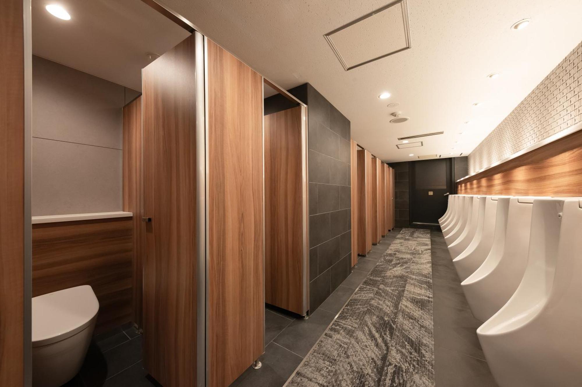 Sauna & Capsule Amza Ōsaka Extérieur photo