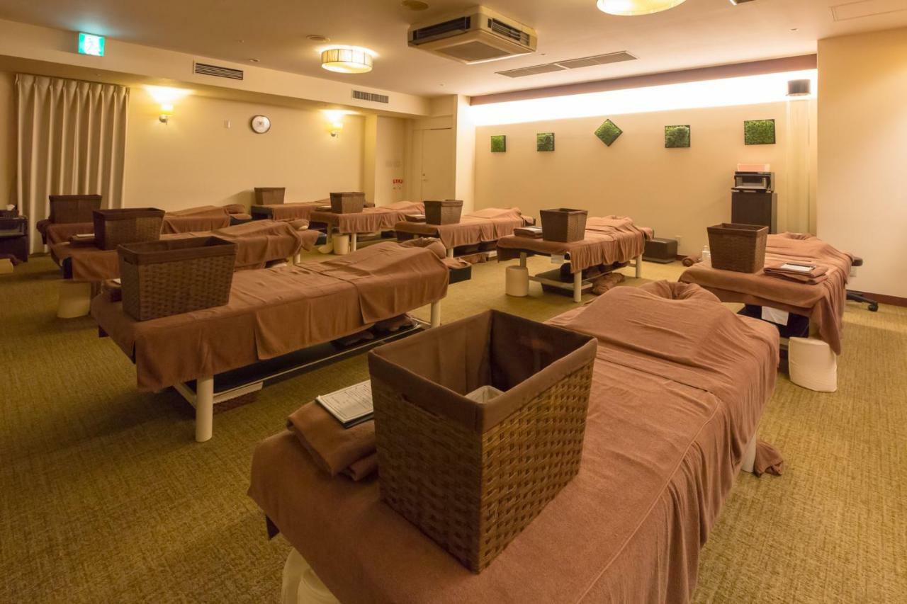 Sauna & Capsule Amza Ōsaka Extérieur photo