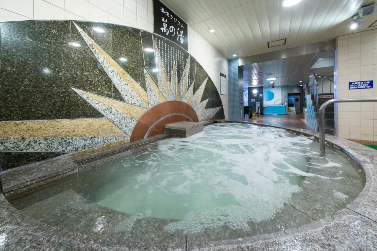 Sauna & Capsule Amza Ōsaka Extérieur photo